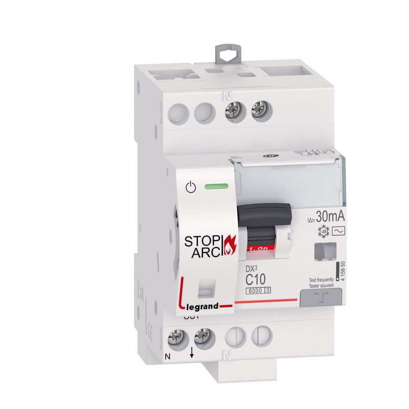 Legrand 415950 - Disjoncteur diff. DX³ STOP ARC 4500 arrivée/départ vis 1P+N 10A 30mA courbe C