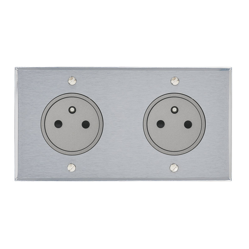 Legrand 67132 - Art d'Arnould univers Mémoire double prise 2P+T Surface 16A 250V - acier brossé