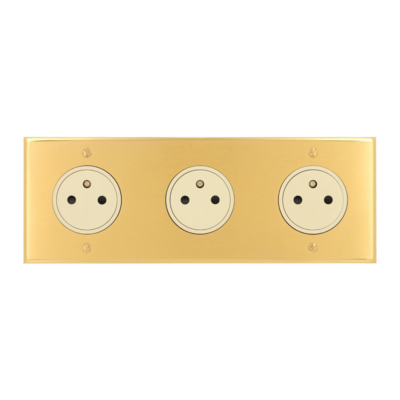 Legrand 67233 - Art d'Arnould univers Mémoire 3 prises de courant 2P+T Surface 16A - or brossé