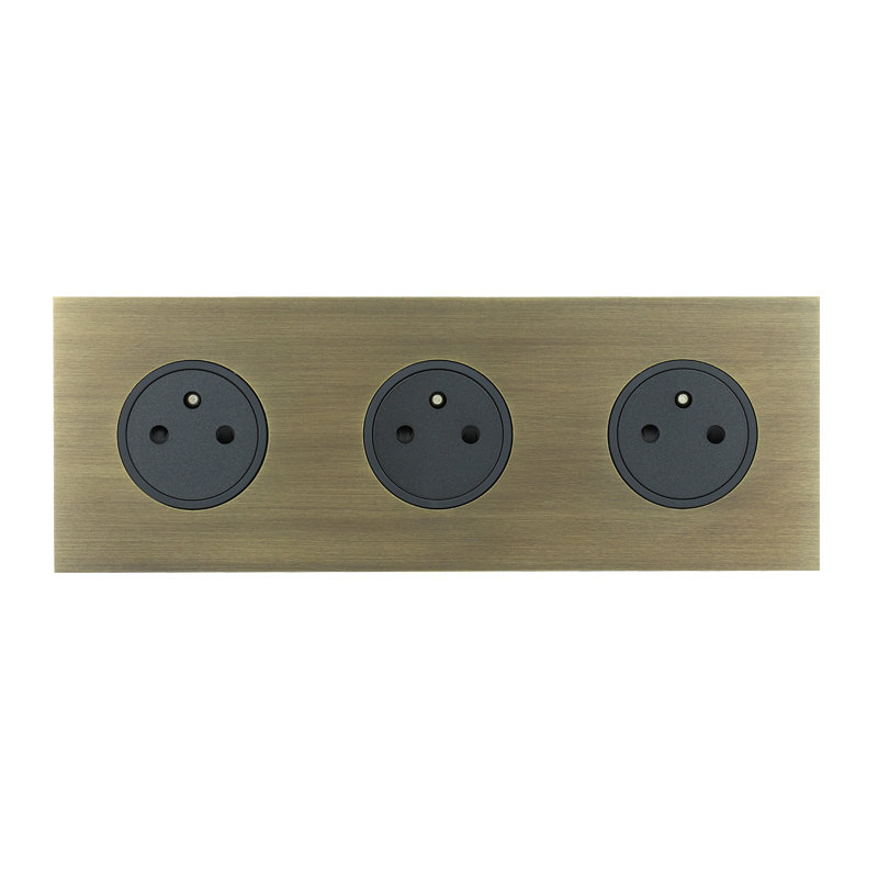 Legrand 67333 - Art d'Arnould univers Epure triple prise de courant 2P+T 16A 250V - bronze