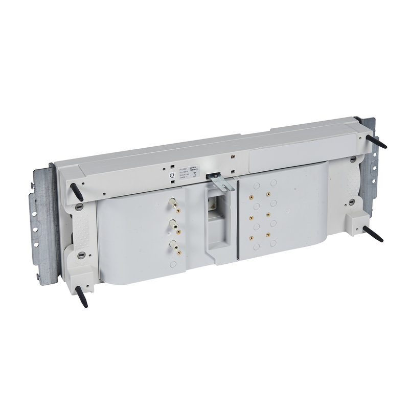 Legrand 404612 - Base VX³IS223 répartition verticale armoire XL³4000 DPX³250 3P avec ou sans diff