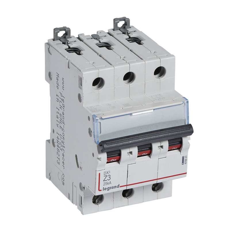 Legrand 409920 - Disjoncteur DX³ 25kA arrivée haute/départ bas vis 3P 3A - courbe Z - 3 mod