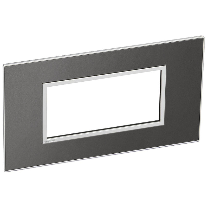 Legrand 571419 - PLAQUE DE FINITION ARTEOR 4 MODULES ARTEOR CARRE NOIR