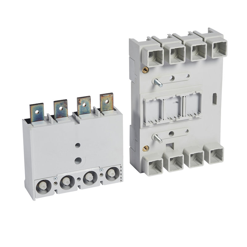 Legrand 026539 - Base prises arrière méplat DPX250 4P +différentiel aval extractible par alvéoles