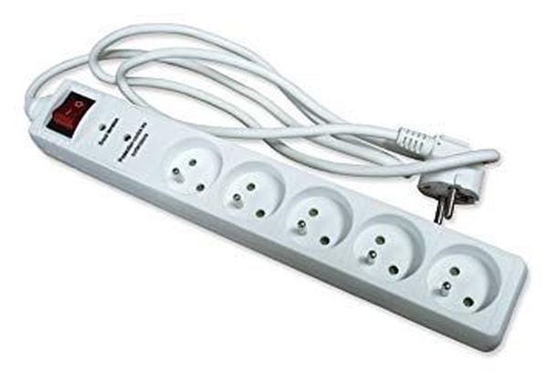 Bloc 5 pc+t+interrupteur parafoudre -11186 elec